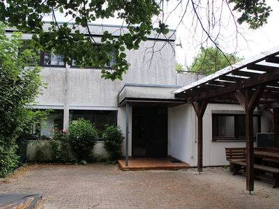 CVJM-Eutingen Gemeindezentrum Mäuerrach Stadtteil Eutingen Pforzheim Rückseite Terrasse